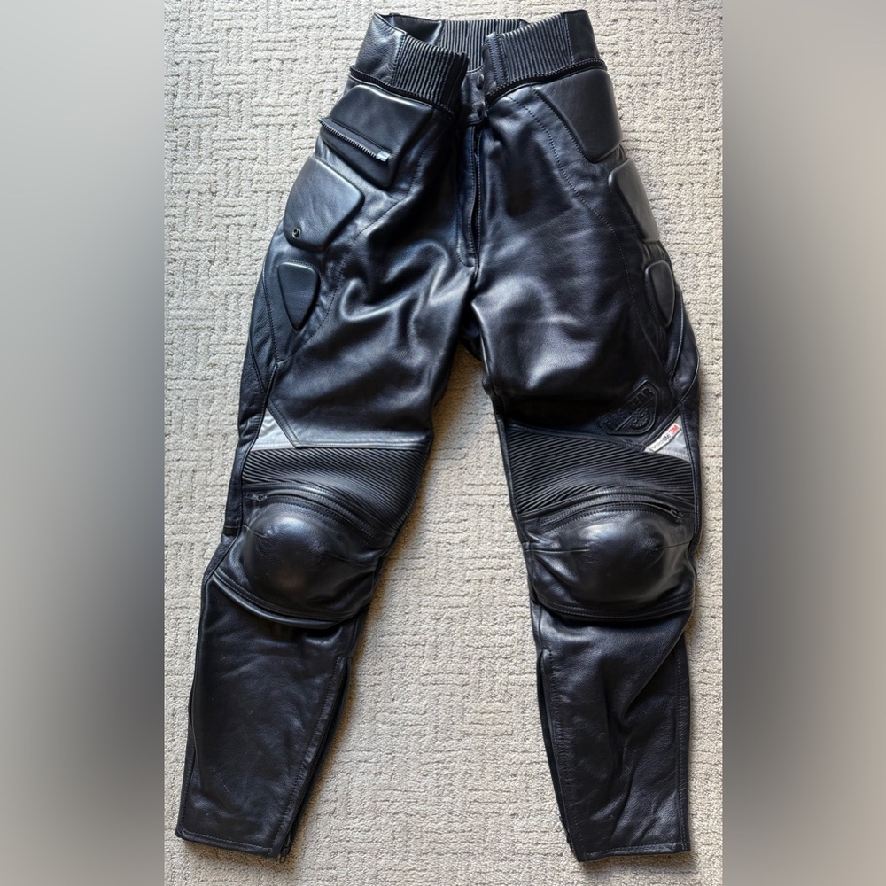 Firstgear Leather Motorcycle Pants (36/6)